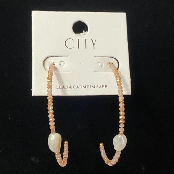City beaded large hoop earrings with freshwater pearls - Picture 1 of 8
